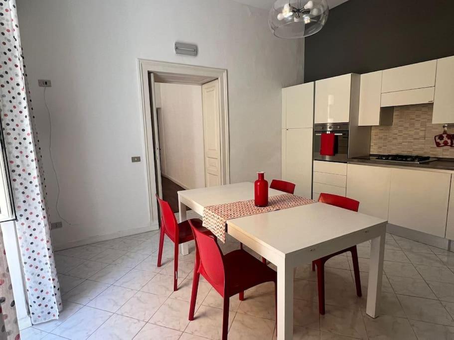 Casetta Di Bibi A Piazza Amedeo Naples