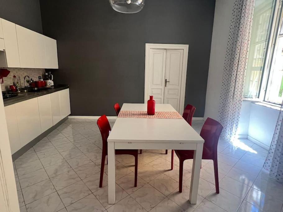 Casetta Di Bibi A Piazza Amedeo Apartment Naples